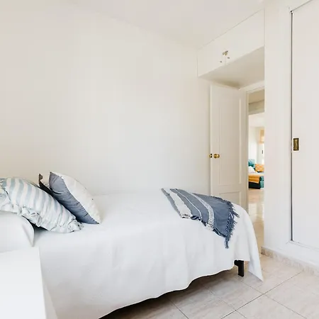 Appartamento Acogedor Con Piscina Y Balcon